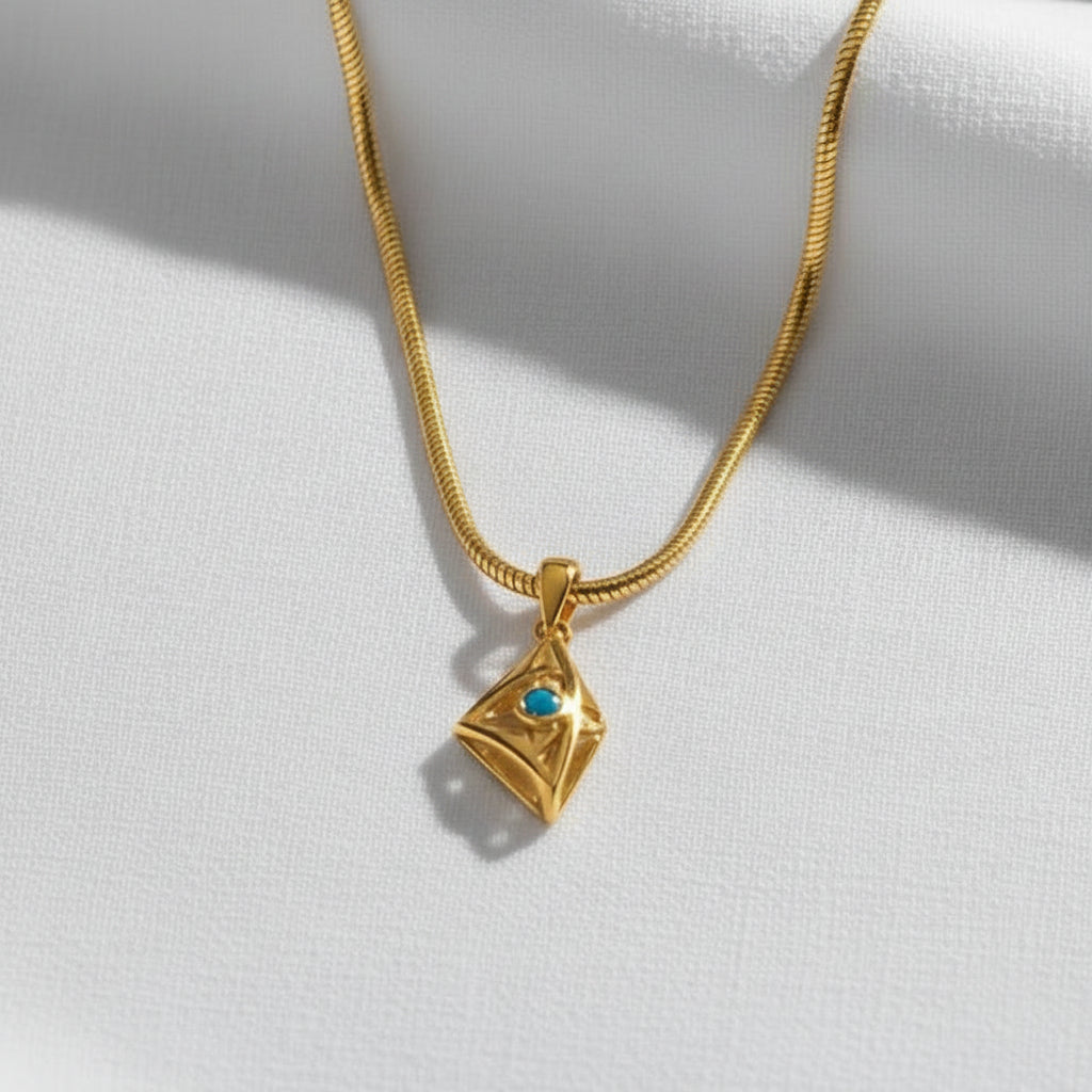 Gold Iconic Small Necklace